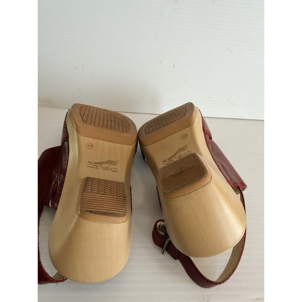 Dansko Kristy Red Leather Mary Jane Clog Sandals Sz 39 EU,8.5-9US,Excellent! - Picture 8 of 9